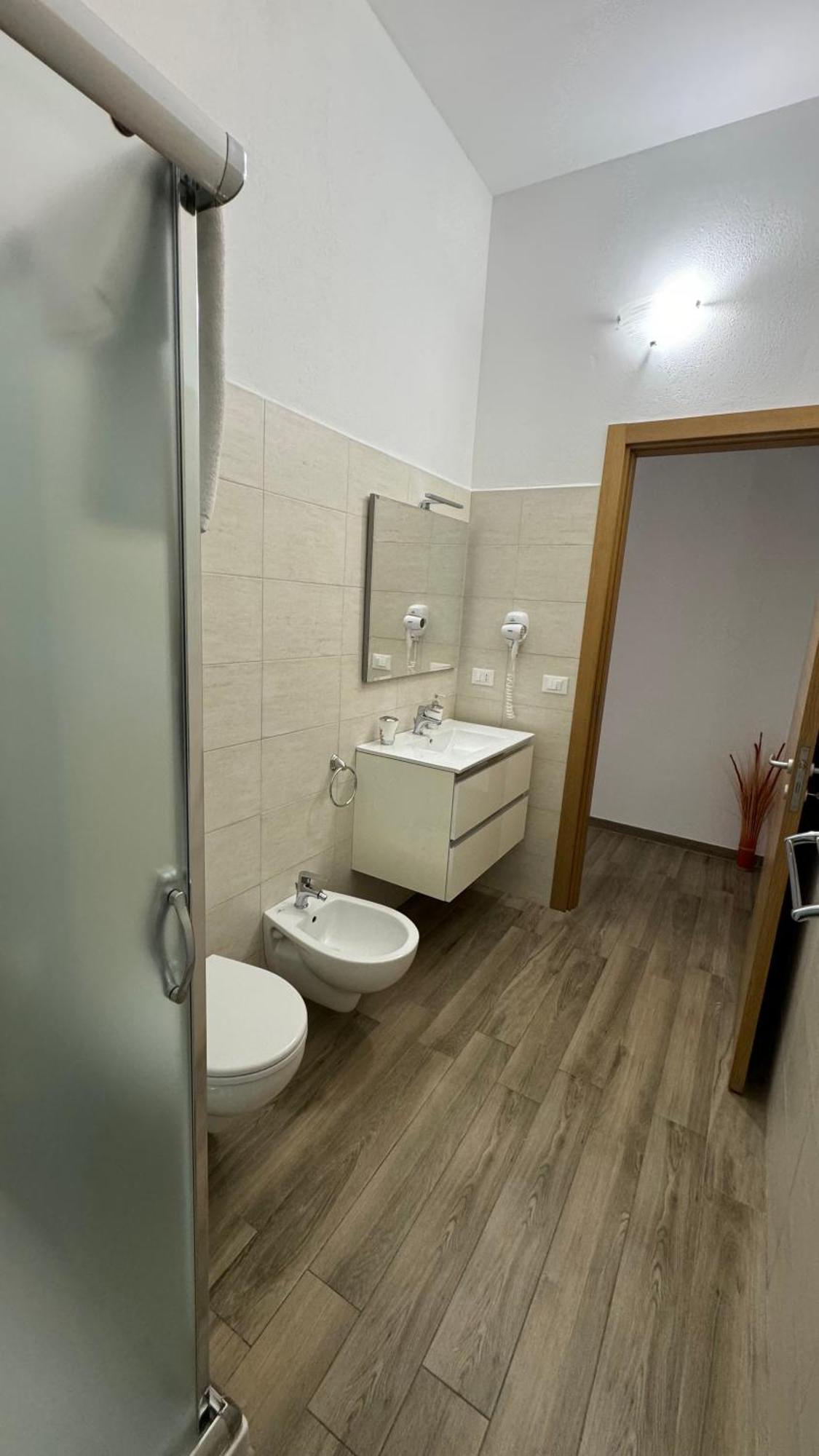 Carpentry Bed and Breakfast Uggiano La Chiesa Buitenkant foto